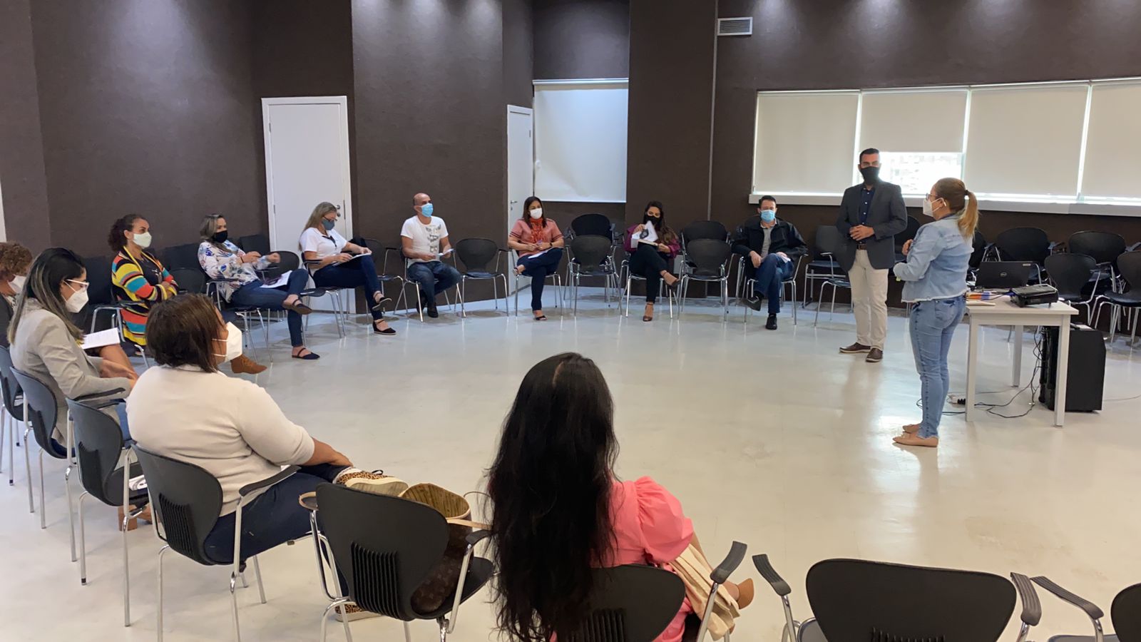 Palestra sobre comunicação não agressiva