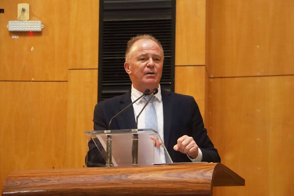 Renato Casagrande presta contas na Assembleia Legislativa