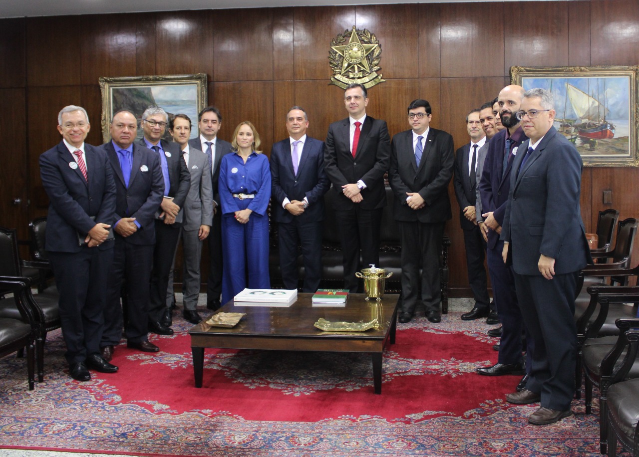 Reunião dos secretários com presidente do Senado